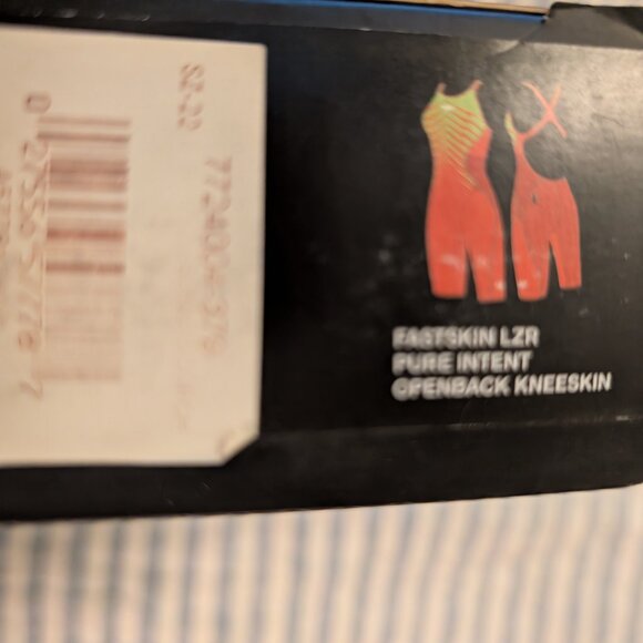 Speedo Pure Intent Size 22 Open Back Sonic Scorch NWT - Picture 5 of 6